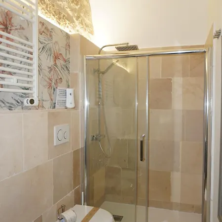 فندق مبيت وإفطار Mari 3*