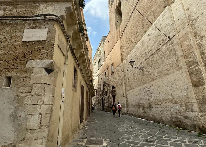 Mari Nocleg ze śniadaniem 3*